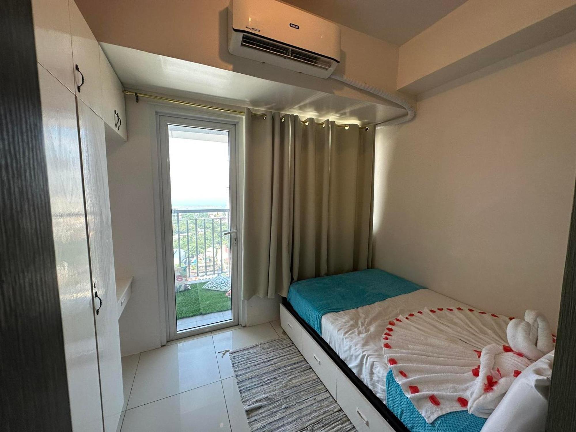 Green Residences Staycation By Pbyy Manila Eksteriør bilde